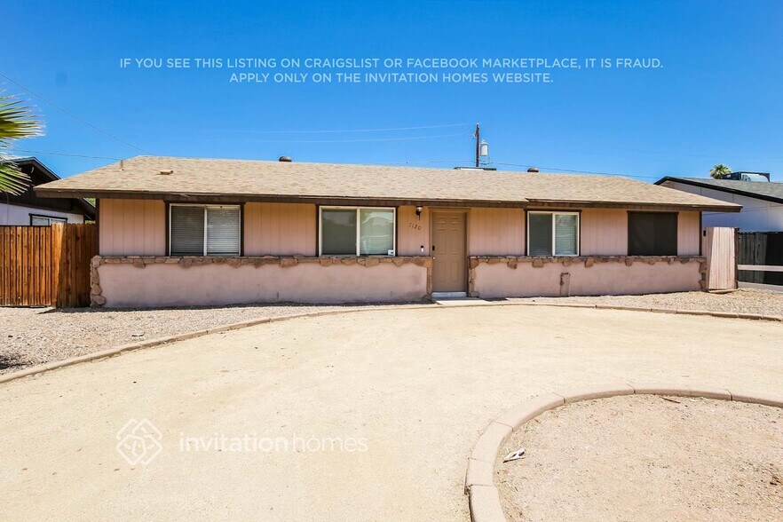 Primary Photo - 7120 E Broadway Rd