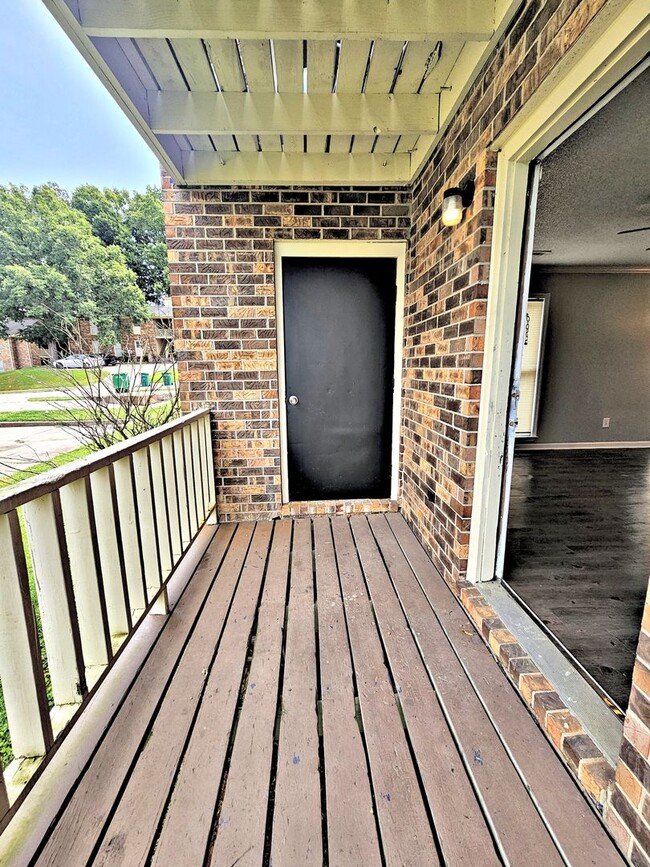 Building Photo - 1509 Halston Cir NW