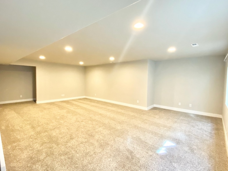 Building Photo - 2480 Barela Dr