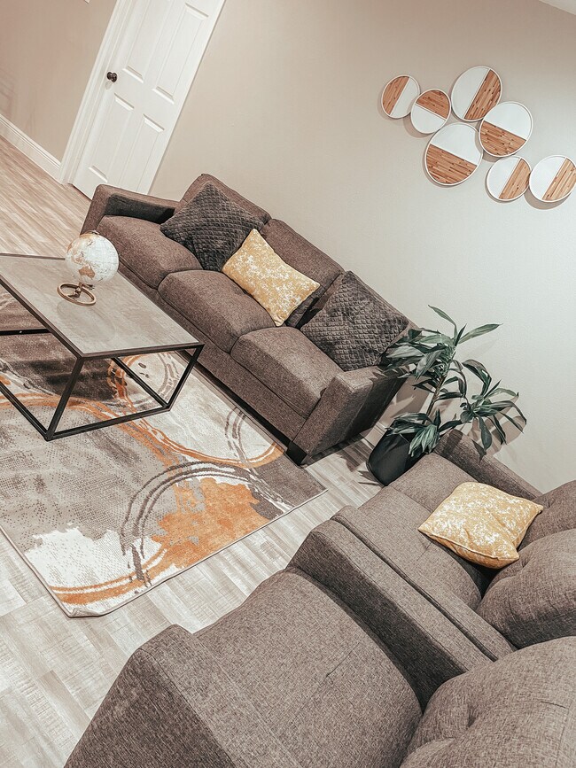 Building Photo - 5226 Perry St