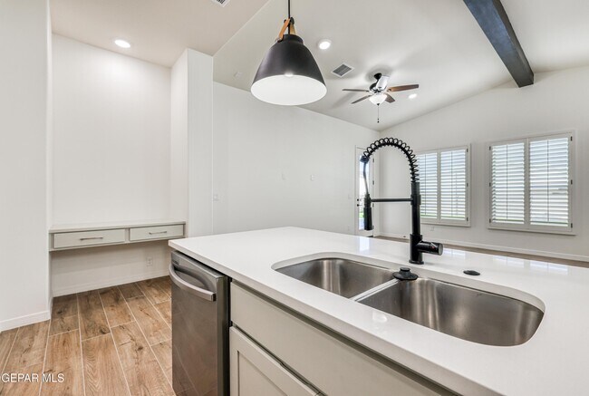 Building Photo - 3821 Aspire Pl