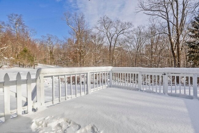 Building Photo - 159 N Monson Rd