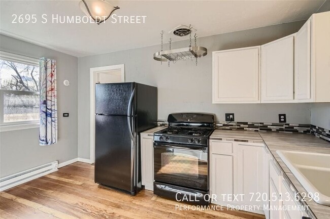 Building Photo - 2695 S Humboldt St