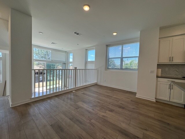 Building Photo - 10462 Harlow Cir
