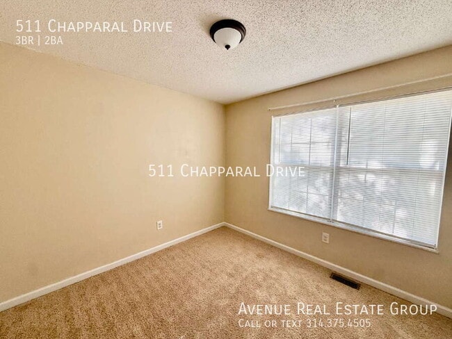 Building Photo - 511 Chapparal Dr