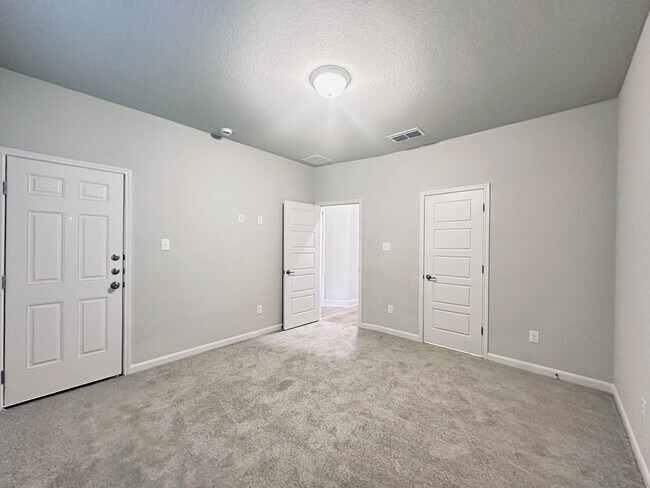 Building Photo - Brand-New Modern Duplex for Rent in Magnolia Creek | Stylish Living & Prime Location