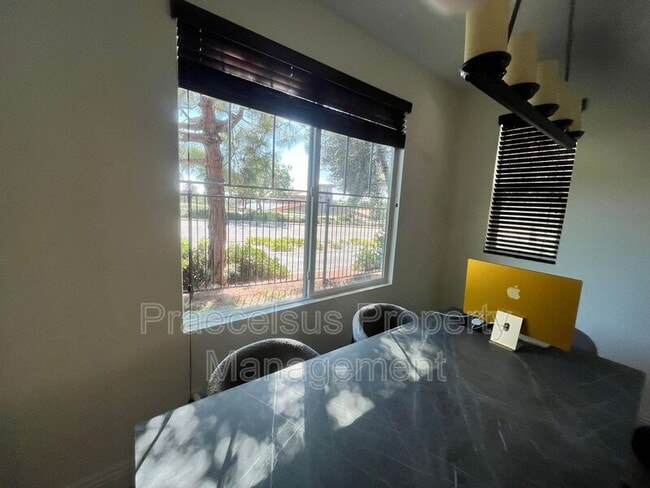 Building Photo - 2750 Sparta Rd