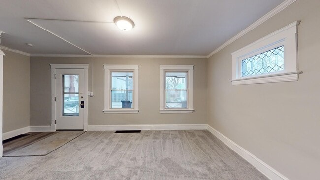 Building Photo - Brooklyn Centre neighborhood - 3  bedroom/...