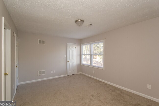 Building Photo - 2973 Heritage Villa Dr