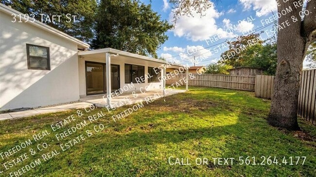 Building Photo - 3193 Taft St