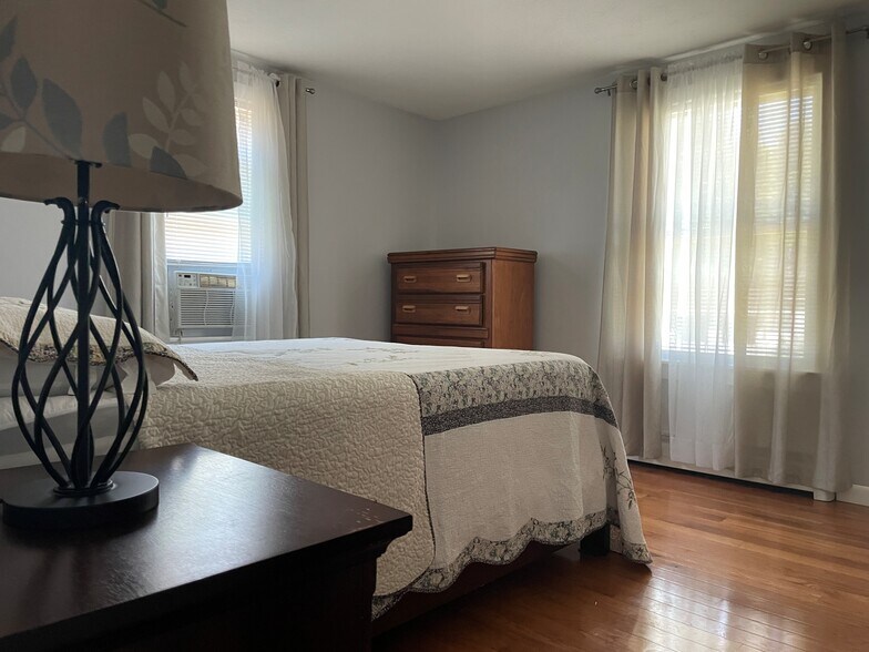 bedroom 2 - 2 Joshua Dr