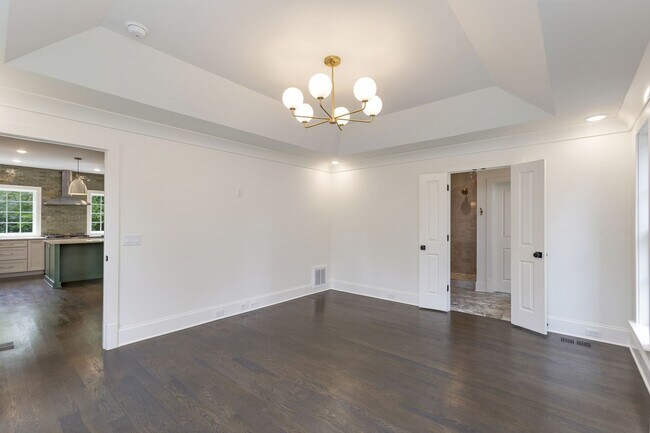 Building Photo - 1413 Clifton Ln