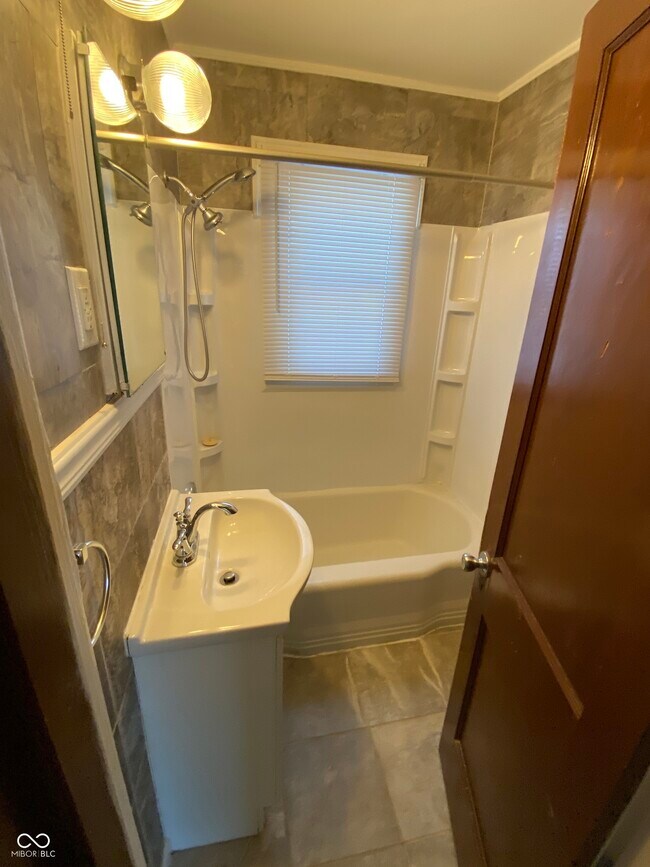 Building Photo - 1404 Walton St