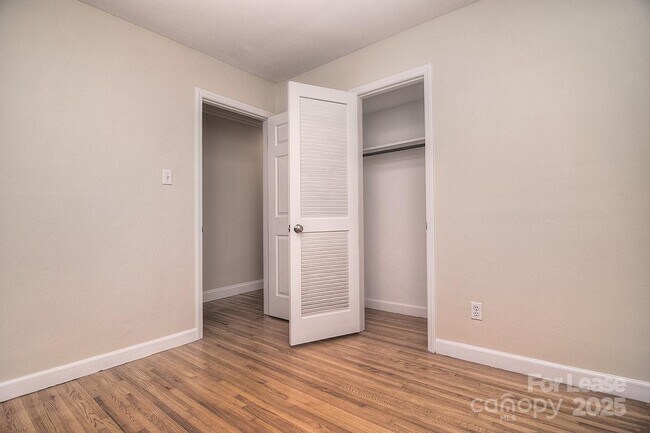 Building Photo - 3800 Champaign St