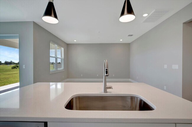 Building Photo - 112 Seagrass Isle