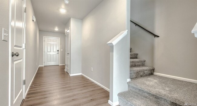 Building Photo - 3 Bed 2.5 Bath SFR Daisy Crossing Sultan Home