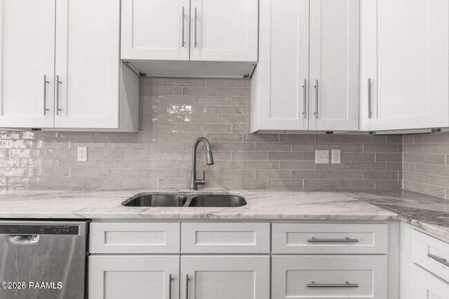 Building Photo - 106 Gadwall Dr