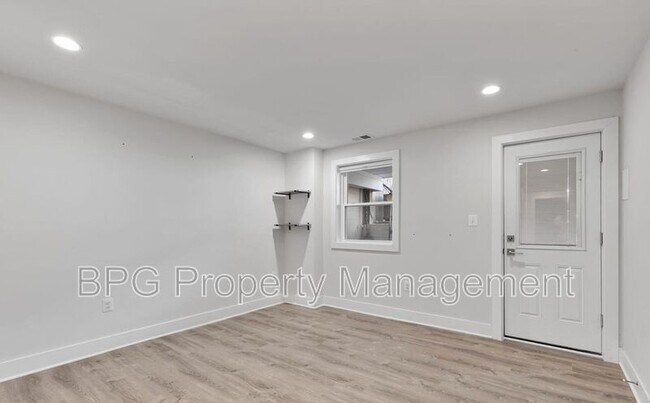 Building Photo - 4122 5th St NW