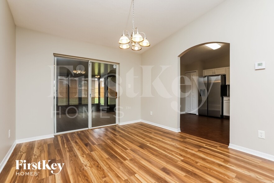 Building Photo - 14425 N Greater Hills Blvd