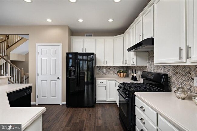 Building Photo - 22051 Chelsy Paige Square