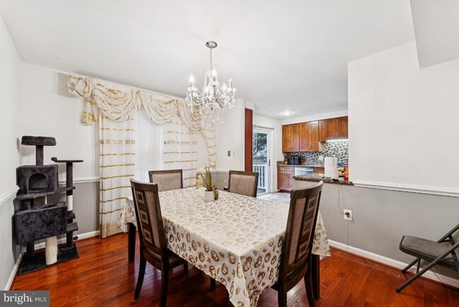 Building Photo - 14430 Bakersfield Ct