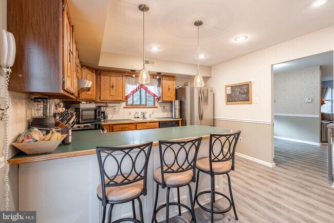 Building Photo - 3473 E Gate Pl