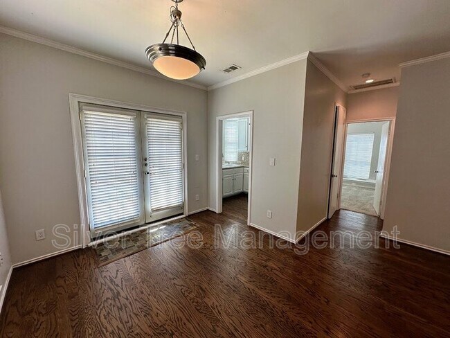 Building Photo - 4405 Bowser Ave
