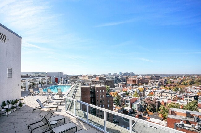 Building Photo - 1330 New Hampshire Ave NW