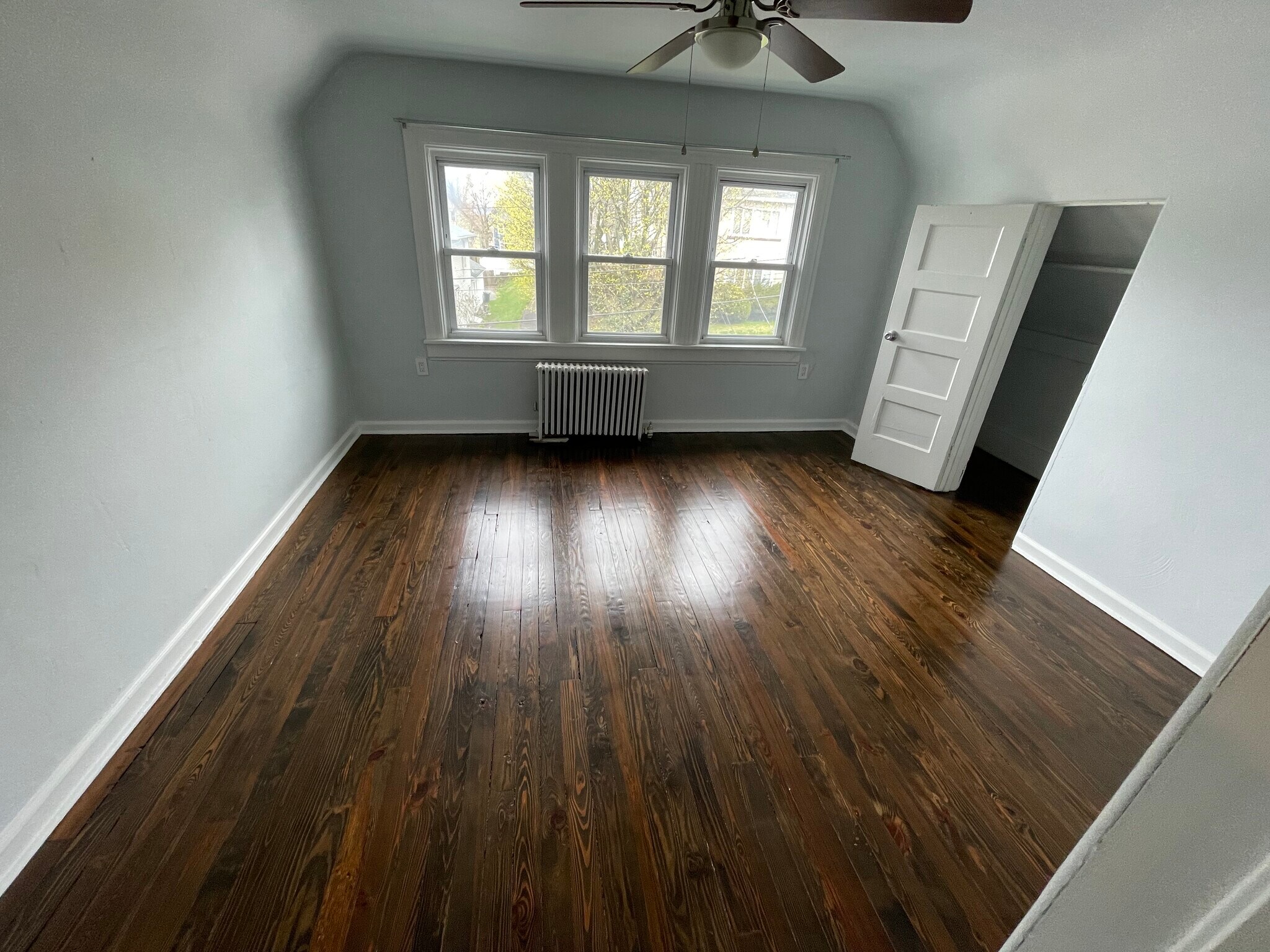 Building Photo - 922 Richmont St