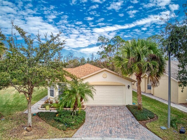 Primary Photo - 520 Millifiora Ln