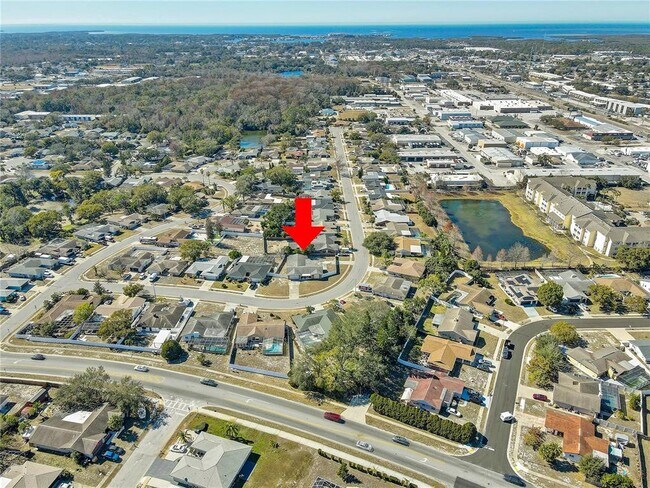 Building Photo - 7012 Pin Cherry Ln