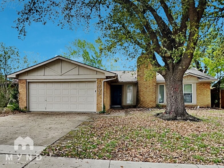 Building Photo - 205 Wildfire Dr