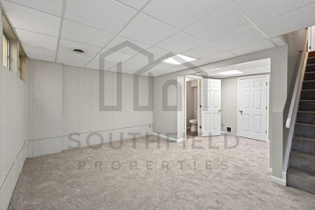 Building Photo - 1069 Crisfield Dr
