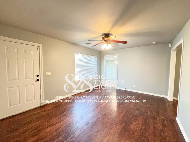 Building Photo - COMING 12/29/25! CUTE 3 BED/2 BATH STONE SINGLE FAMILY W/ GARAGE HOME IN DEL CITY!