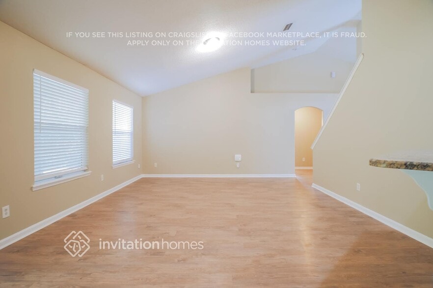 Building Photo - 8551 Crooked Tree Dr