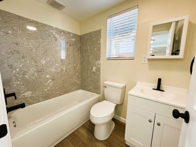 Building Photo - 313 Washington Ave