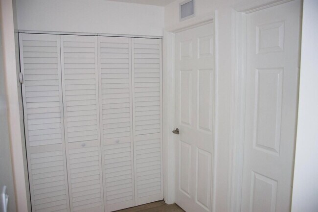 Building Photo - 25760 SW 127th Pl