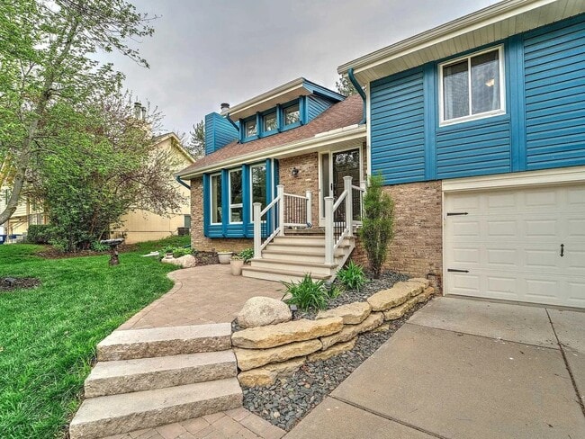 Building Photo - Papillion Home For Rent Near Offutt AFB