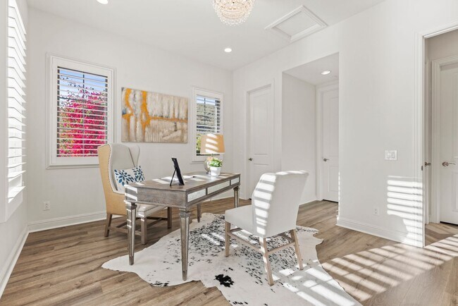 Building Photo - 103 Whiteplume
