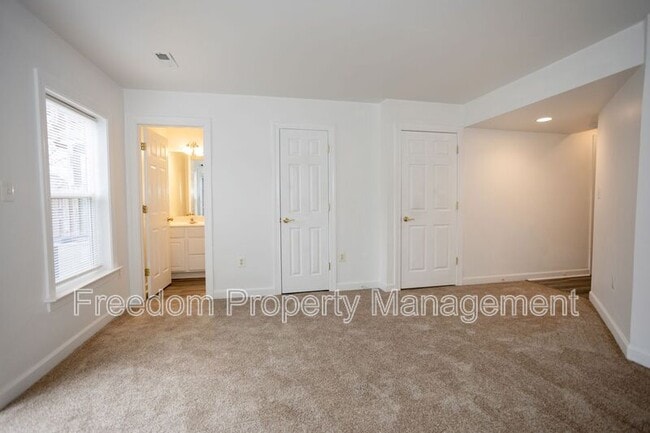 Building Photo - 8150 Rainwater Cir