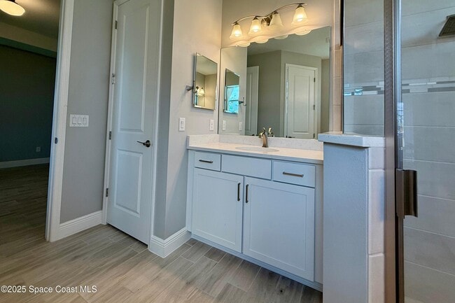 Building Photo - 3283 Casare Dr