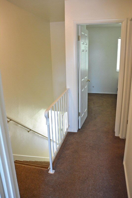 Building Photo - 1867 N 840 W