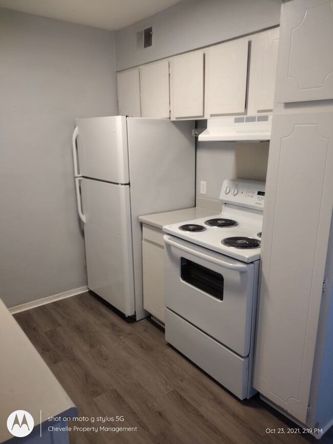 Building Photo - Beautiful 1 Bedroom 1 Bath