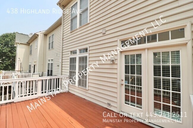 Building Photo - 438 Highland Ridge Ave