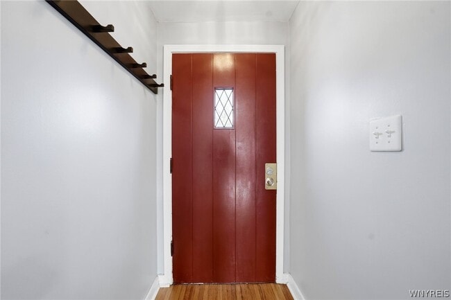 Building Photo - 38 Harvest Ave