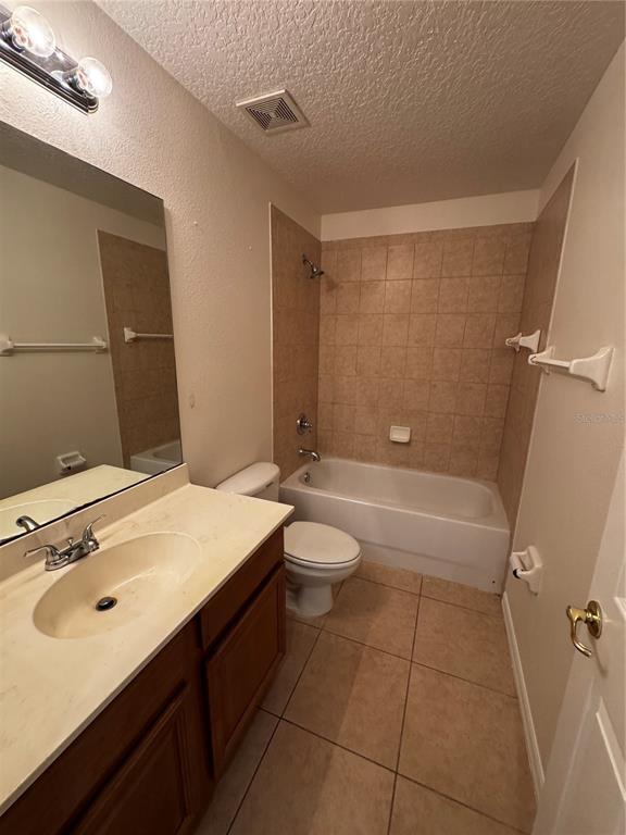 Building Photo - 16330 Birchwood Way