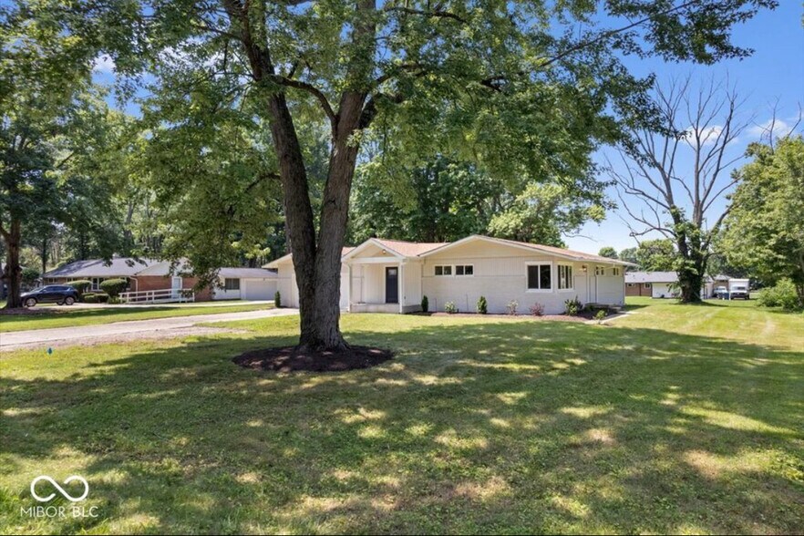 Building Photo - 6326 Forest View Dr