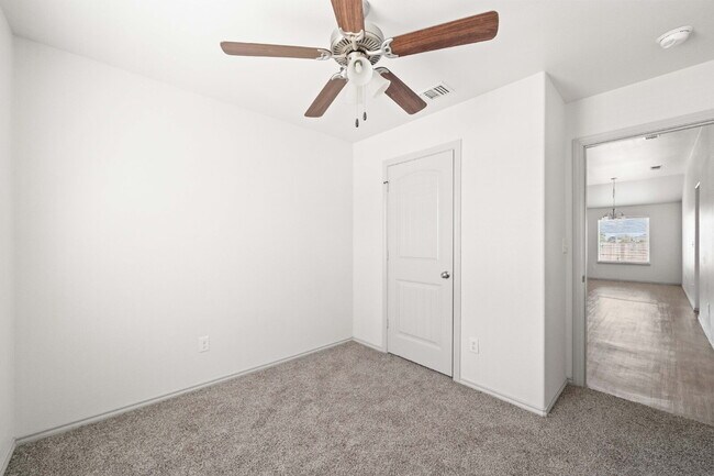 Building Photo - Beautiful 4/2/2 in Frenship ISD