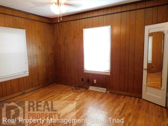 Building Photo - 3 br, 1 bath House - 2512 Yanceyville Street