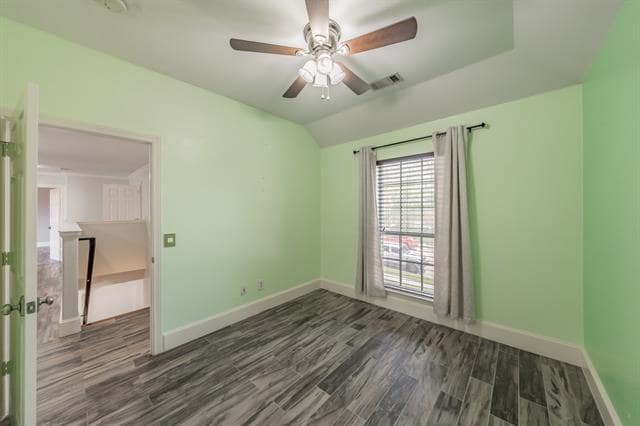 Building Photo - 2748 Club Ridge Dr